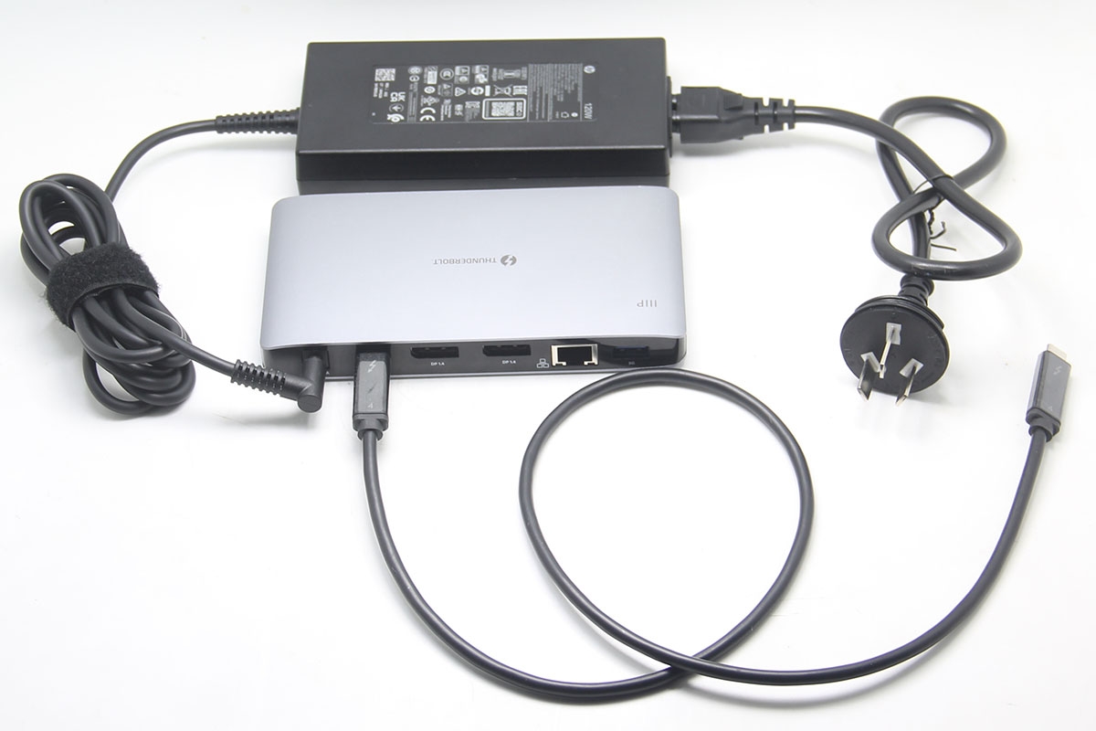 原装Monoprice IIIP雷电3扩展坞双DP1.4 4k 60hz 10G数据传输SD卡千兆网