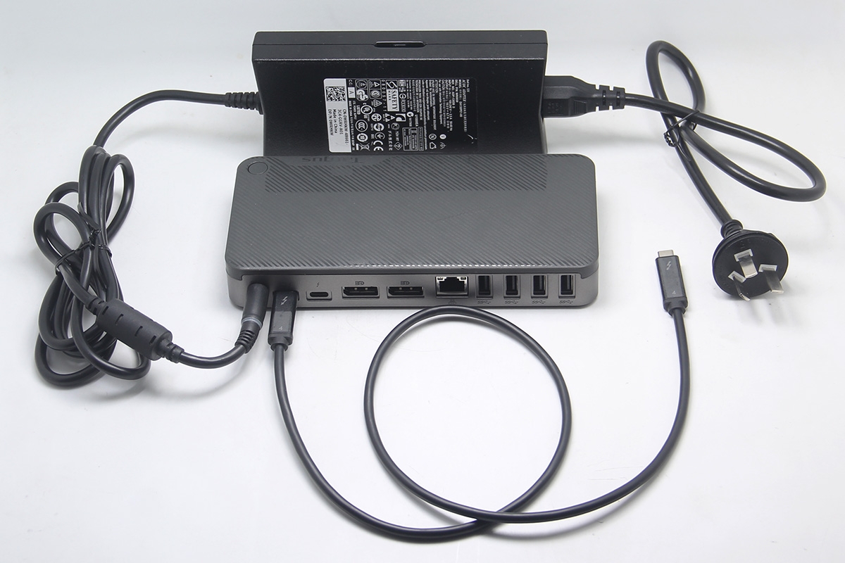 泰格斯 targus dock222兼容雷电3/4电脑8k扩展坞96瓦PD供电双4k Gen2 10G